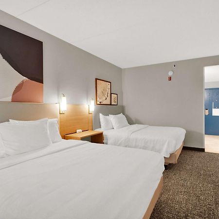 Spark By Hilton פלימות' מראה חיצוני תמונה