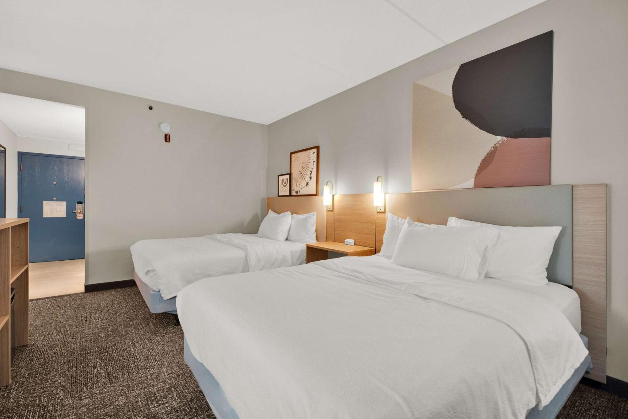Spark By Hilton פלימות' מראה חיצוני תמונה