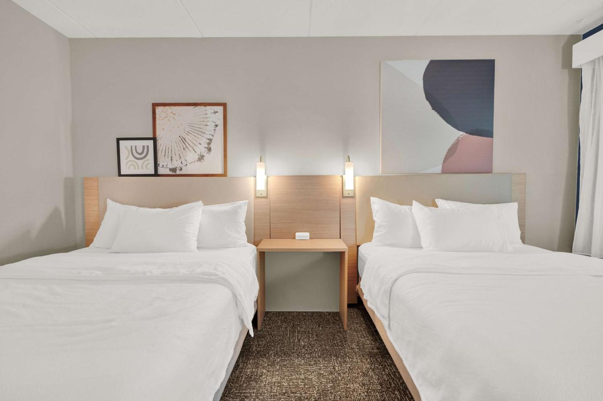 Spark By Hilton פלימות' מראה חיצוני תמונה