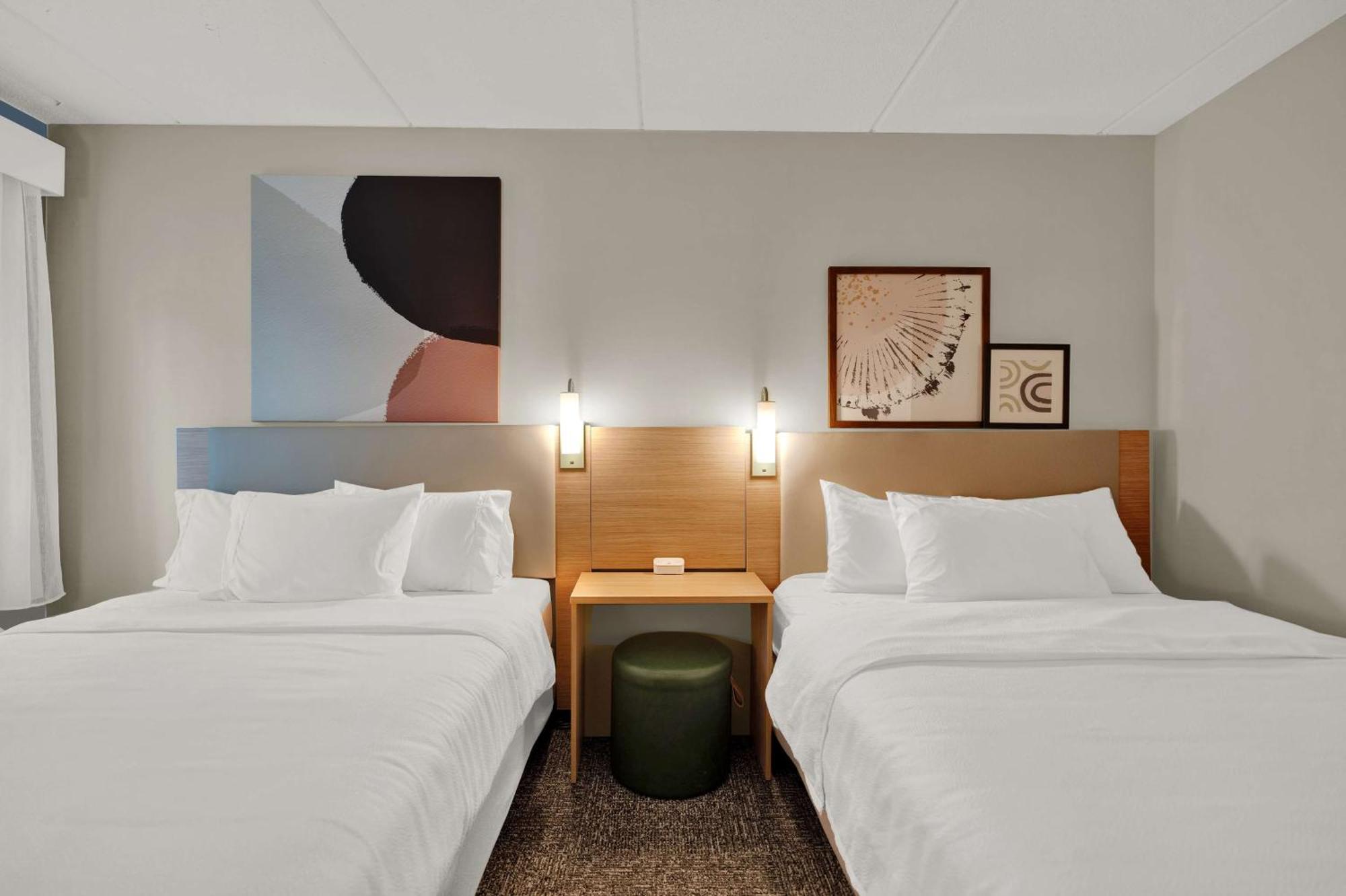Spark By Hilton פלימות' מראה חיצוני תמונה