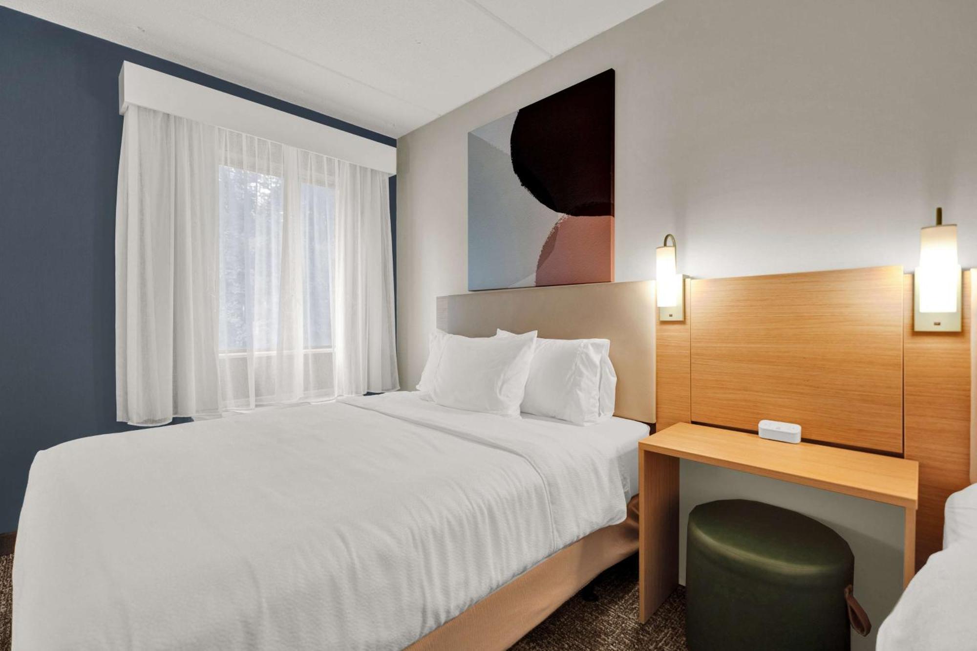Spark By Hilton פלימות' מראה חיצוני תמונה