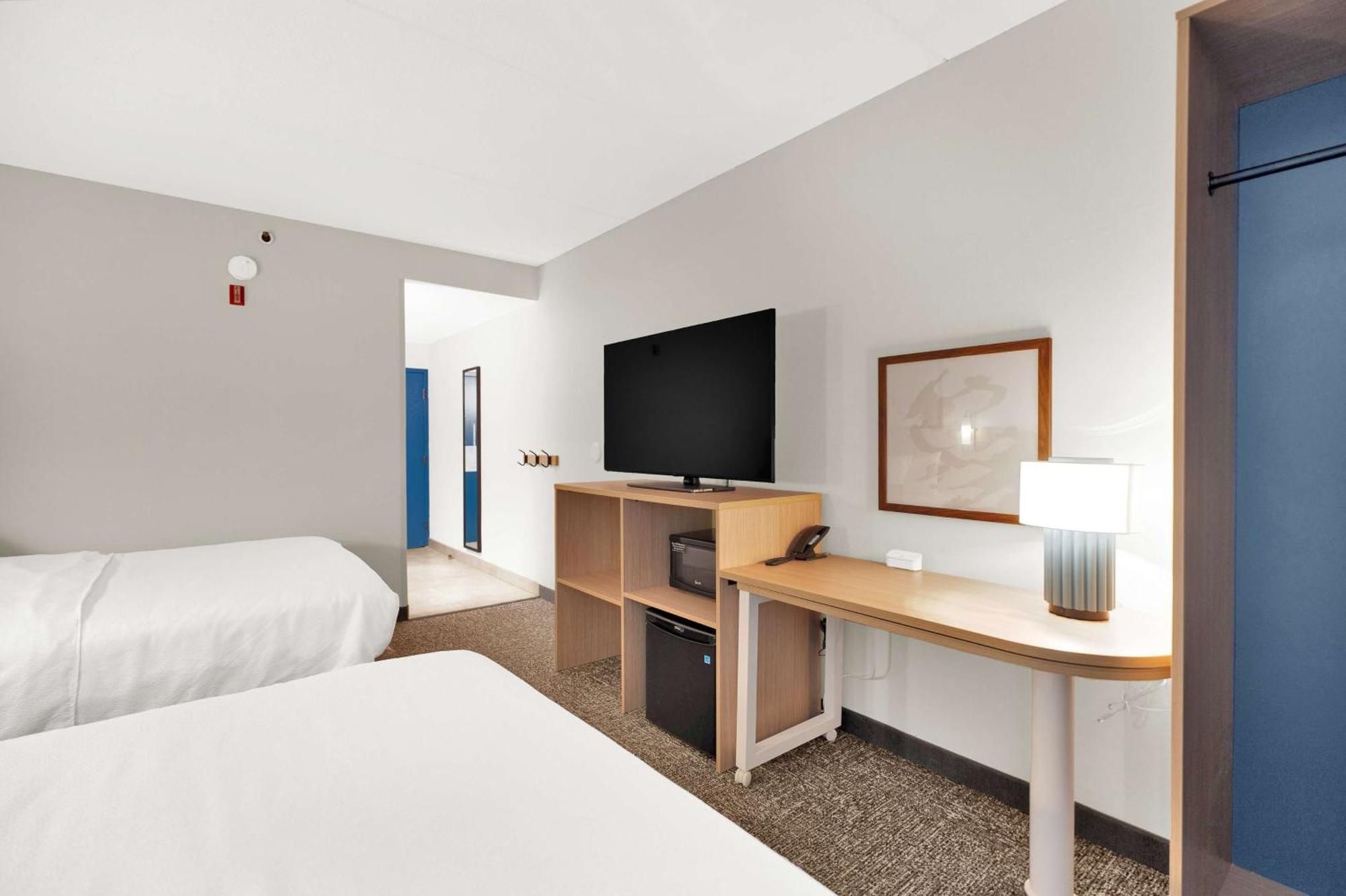 Spark By Hilton פלימות' מראה חיצוני תמונה